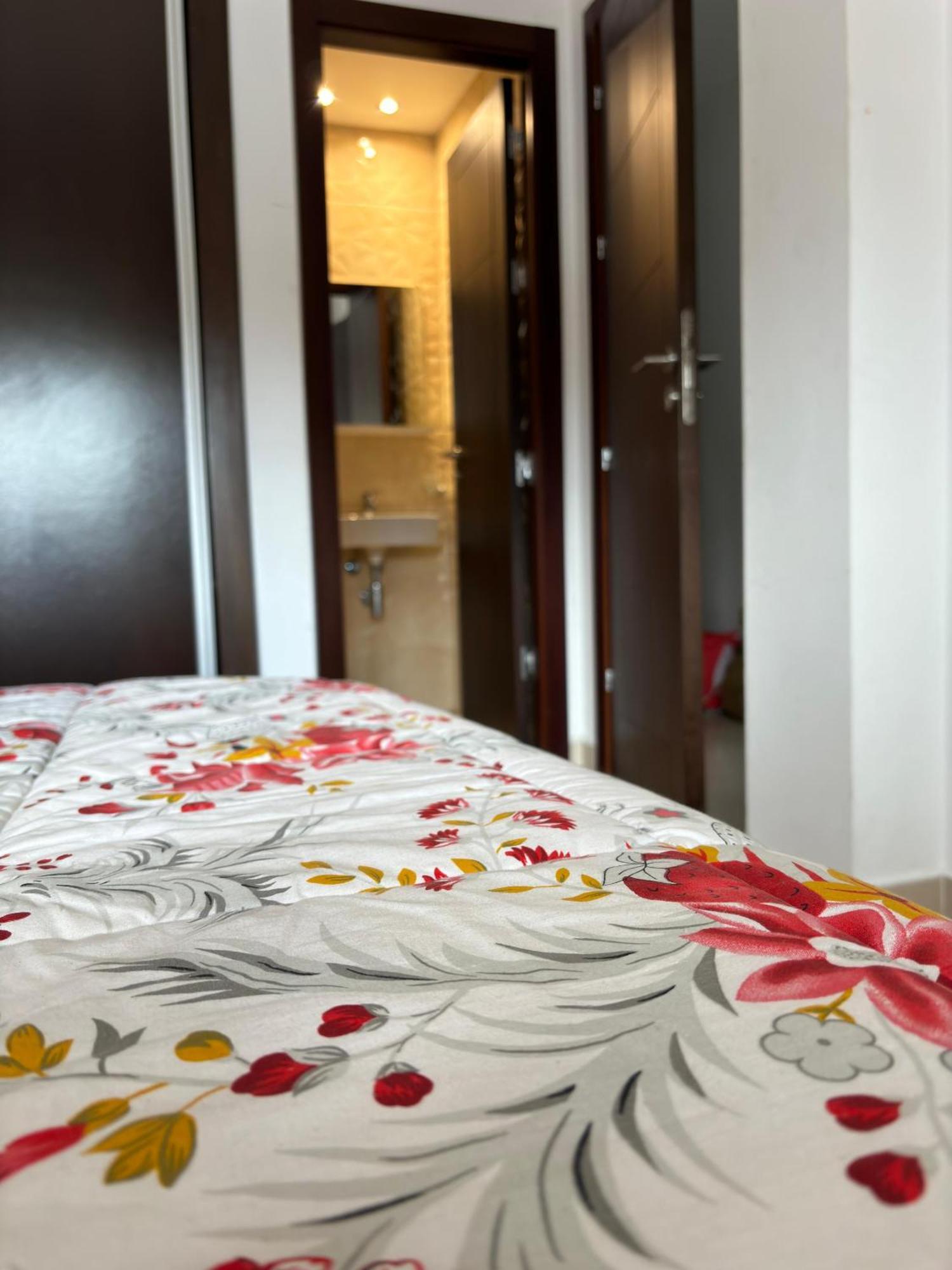 Superbe Appartement Au Centre De Cabo Negro En Residence Avec Piscines Et Tobogan Bagian luar foto