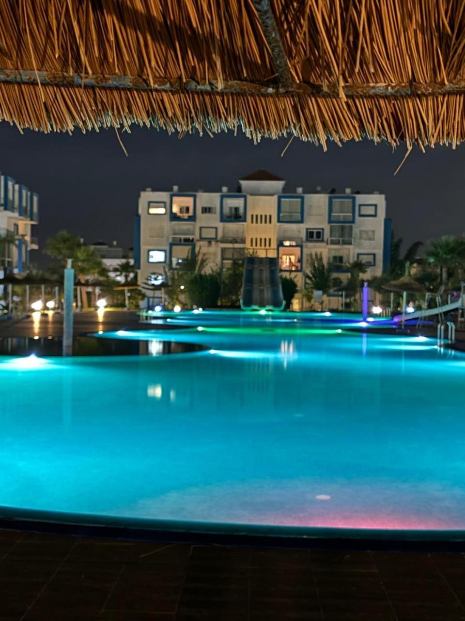 Superbe Appartement Au Centre De Cabo Negro En Residence Avec Piscines Et Tobogan Bagian luar foto